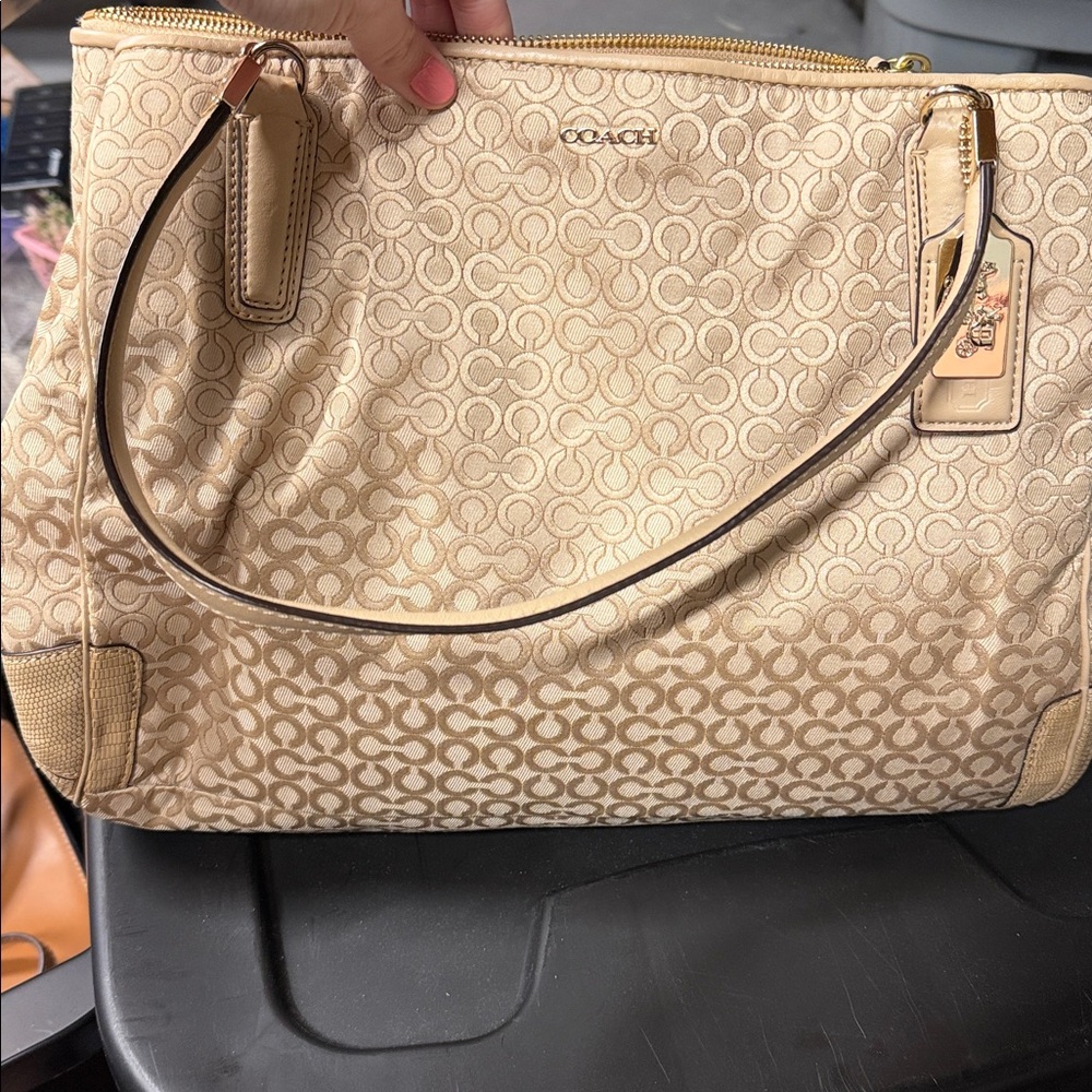Coach Tan Signature Pattern Tote